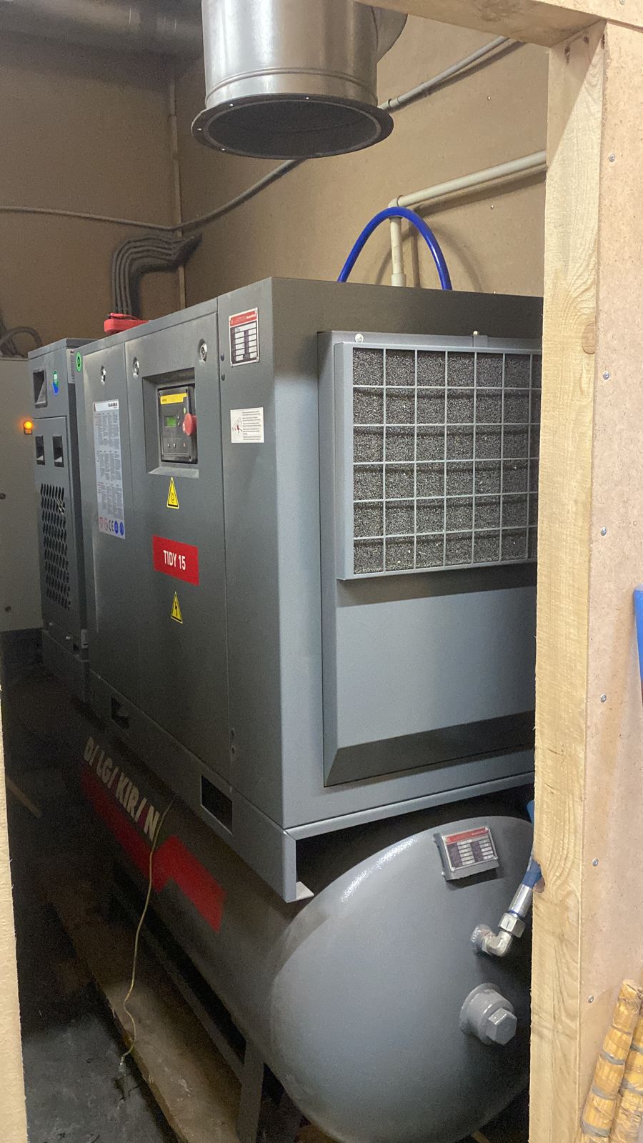 Винтовой компрессор Dalgakiran TIDY15-10-500D (Compact) (с осушителем) для ООО "ТПГ Росион"